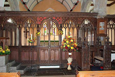 Ilsington - Screen Detail
